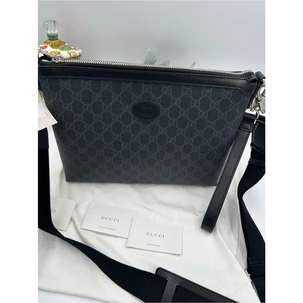Gucci Black GG Monogram Messenger Crossbody Bag detachable strap made in Italy